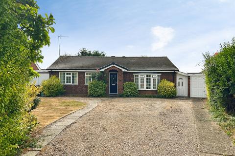 3 bedroom detached house for sale, Dovehouse Drive, Wellesbourne, Warwick