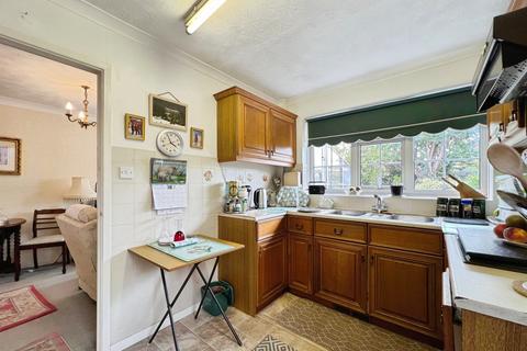 3 bedroom detached house for sale, Dovehouse Drive, Wellesbourne, Warwick