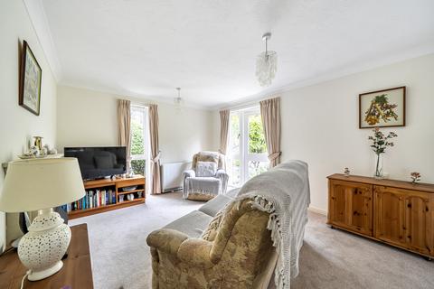 2 bedroom retirement property for sale, St. Chads Road, Far Headingley, Leeds, LS16