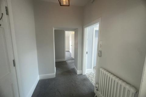 3 bedroom apartment to rent, MARYPORT STREET, USK, NP15 1AE