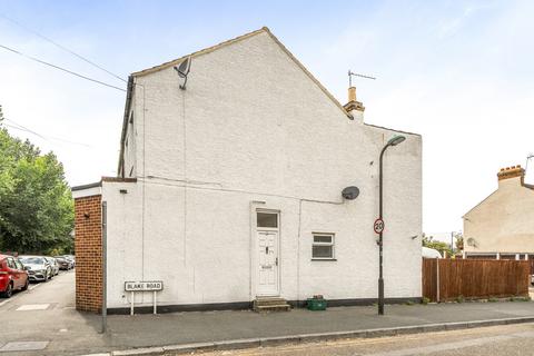 Miles Road, Mitcham CR4
