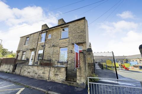 2 bedroom end of terrace house for sale, Moorfield Street, West Yorkshire HX1