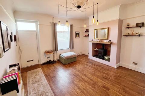 2 bedroom end of terrace house for sale, Moorfield Street, West Yorkshire HX1