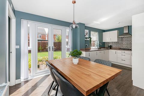 4 bedroom detached house for sale, Petfield Drive, Hull HU10