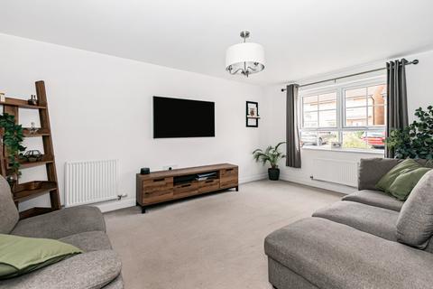 4 bedroom detached house for sale, Petfield Drive, Hull HU10