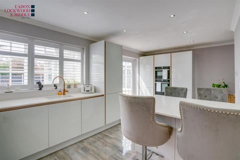 3 bedroom detached house for sale, Holmes Road, Bramley, Rotherham