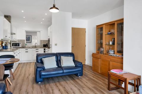 2 bedroom flat for sale, St. Edmunds Way, Cambridge CB22