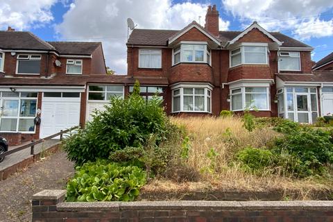 3 bedroom semi-detached house for sale, Wolverhampton Road, Oldbury B68