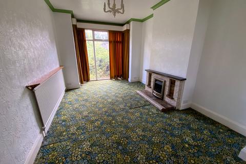 3 bedroom semi-detached house for sale, Wolverhampton Road, Oldbury B68
