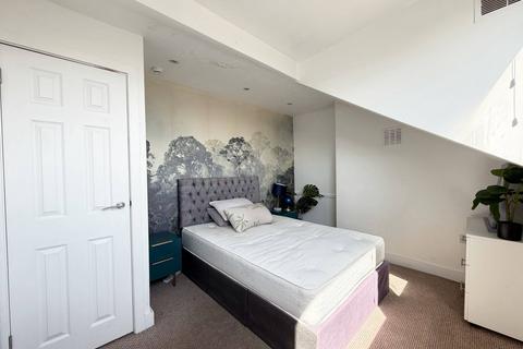 4 bedroom terraced house to rent, LEEDS LS4