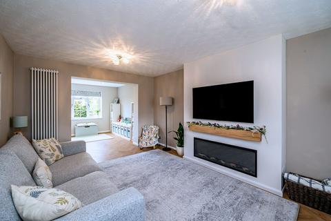 4 bedroom detached house for sale, Webster Road, The Furlongs, Aylesbury