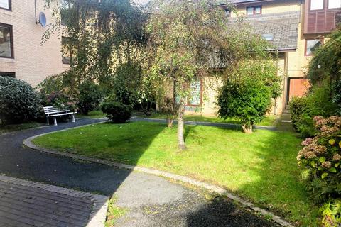 2 bedroom retirement property for sale, Gerddi Rheidol, Trefechan