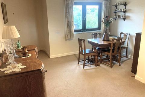 2 bedroom retirement property for sale, Gerddi Rheidol, Trefechan