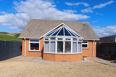 2 bedroom retirement property for sale, Clarach, Aberystwyth