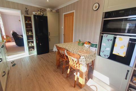 2 bedroom retirement property for sale, Clarach, Aberystwyth