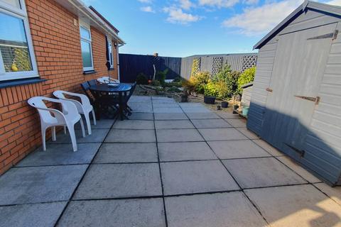 2 bedroom retirement property for sale, Clarach, Aberystwyth
