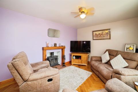 3 bedroom semi-detached house for sale, Birch Avenue, Rainworth, MANSFIELD