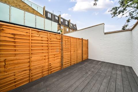 2 bedroom flat for sale, Replingham Road, Southfields, London, SW18