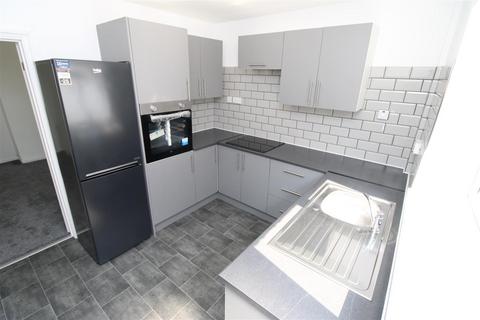 undefined, Shirdale Close, Maesycwmmer, Hengoed