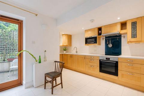 129 Newington Green Road, London, London, N1 4RA