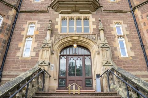 2 bedroom flat for sale, Smillie Court, Dundee DD3