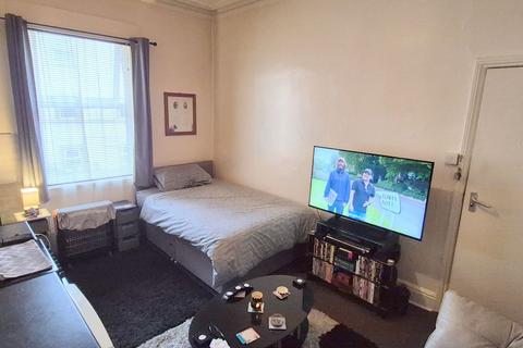 undefined, Cromwell Terrace, Scarborough, North Yorkshire, YO11 2DT