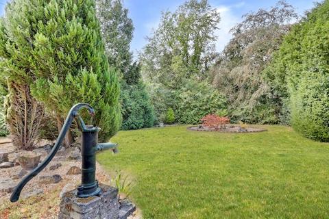 3 bedroom detached house for sale, Travellers Joy, High Laver, CM5