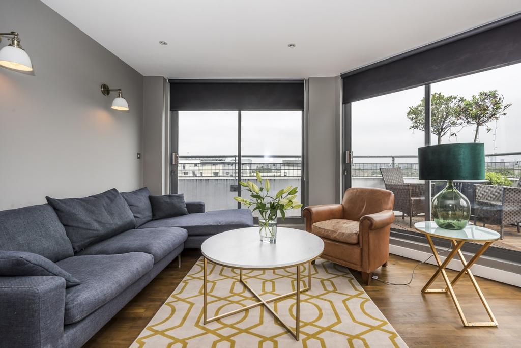 Apartment in London - View 2
