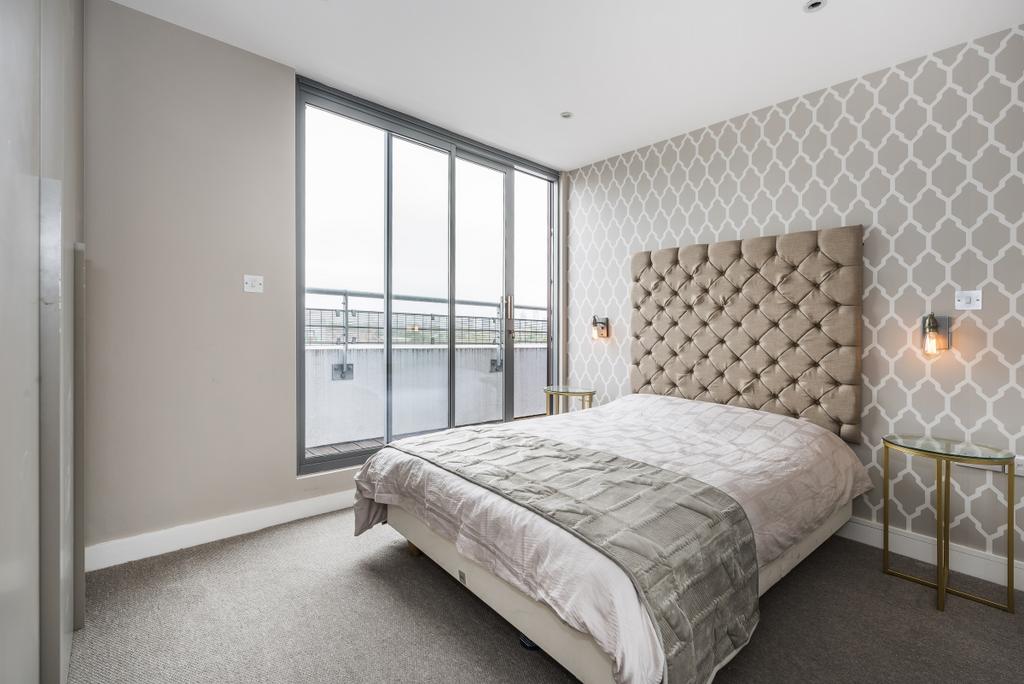 Apartment in London - View 4