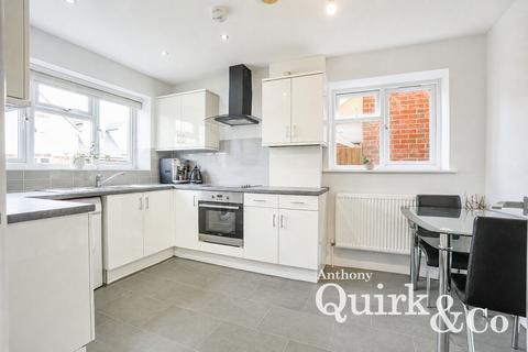 3 bedroom link detached house for sale, Paarl Road, Canvey Island, SS8