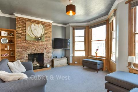 2 bedroom maisonette for sale, Grantham Road, Brighton, East Sussex