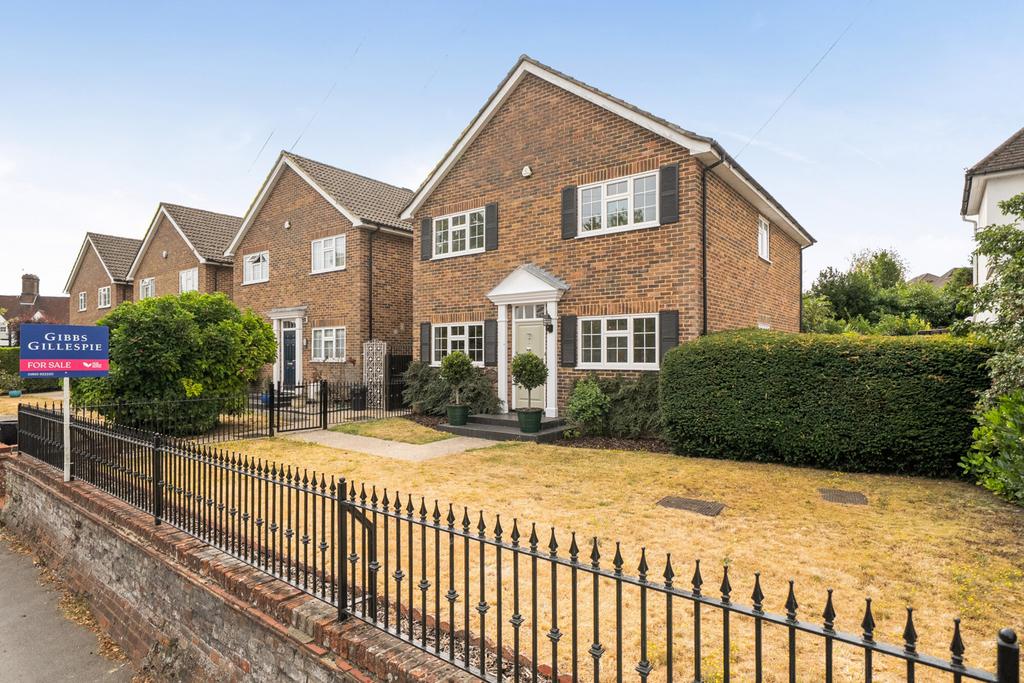 Detached house exterior