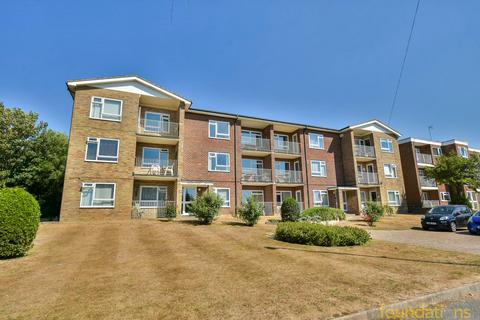 2 bedroom flat for sale, Cooden Drive, Bexhill-on-Sea, TN39
