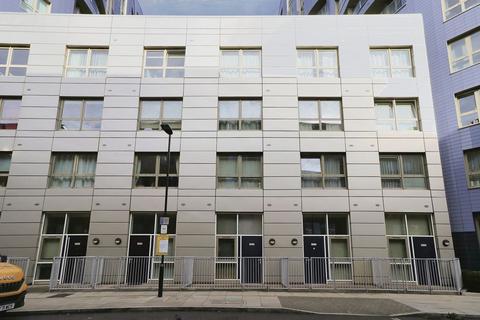 Flat 3, 9 Queensland Road, Highbury, London, N7 7FH