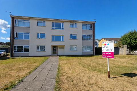 2 bedroom ground floor flat for sale, Tyn-Y-Pwll Road, Cardiff