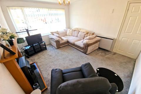 2 bedroom ground floor flat for sale, Tyn-Y-Pwll Road, Cardiff