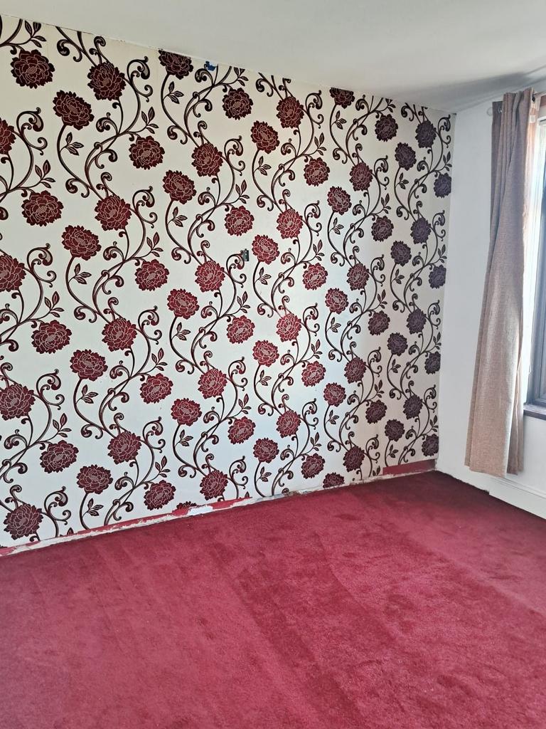House in Southall - View 5