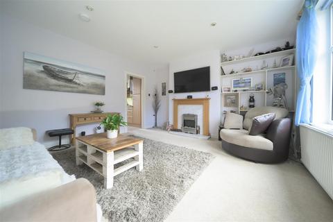 2 bedroom flat for sale, Elm Street, Dundee DD2
