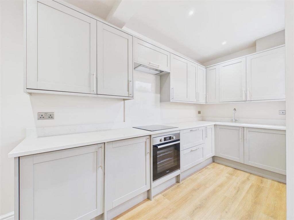 House in Sheffield, Meersbrook Bank, Moscar Cottages - View 5