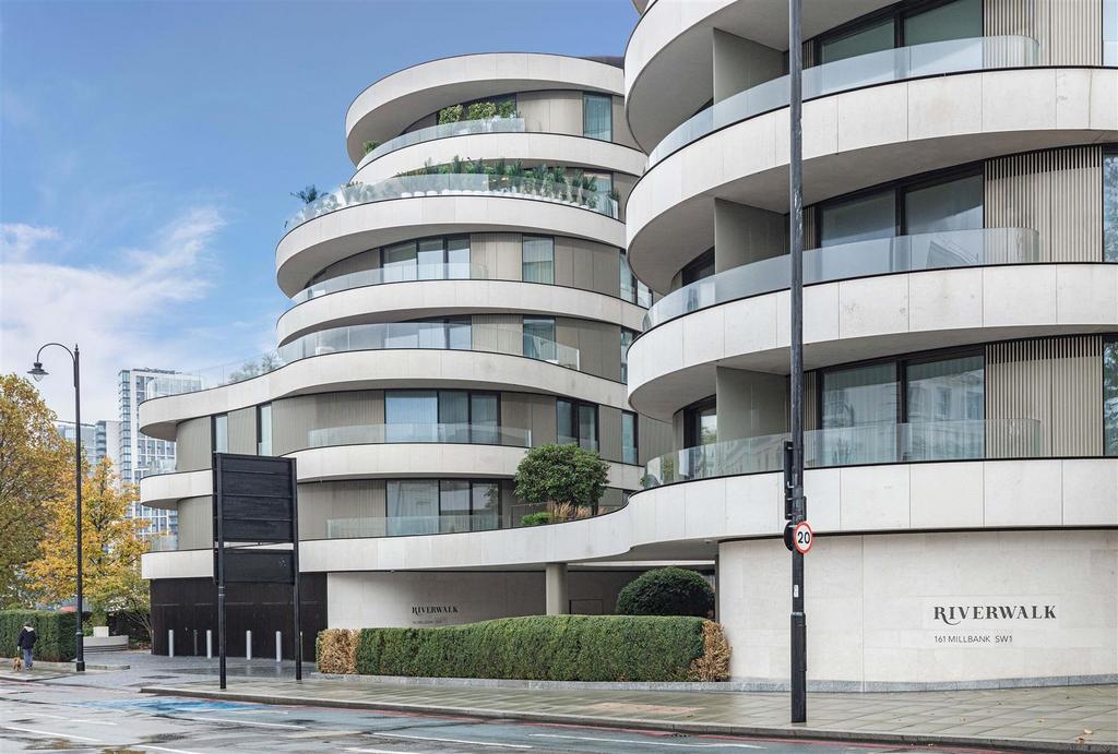 Apartment in Westminster - View 2