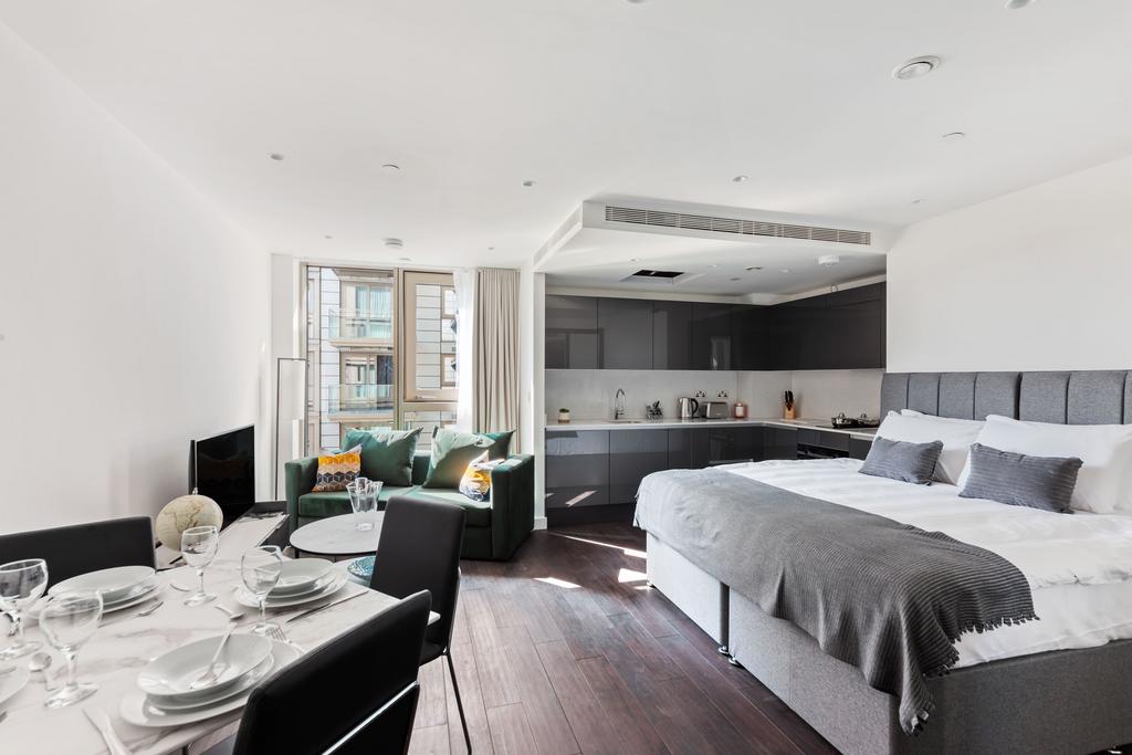 Apartment in London - View 5