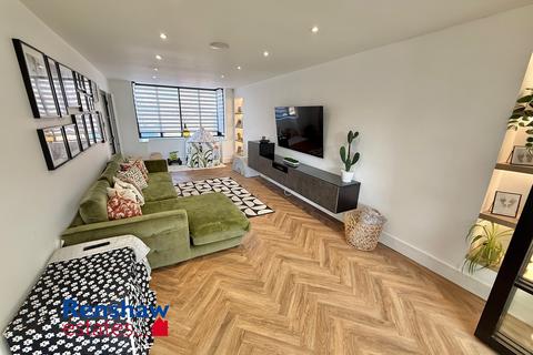 4 bedroom detached house for sale, Heanor Road, Ilkeston, Derbyshire
