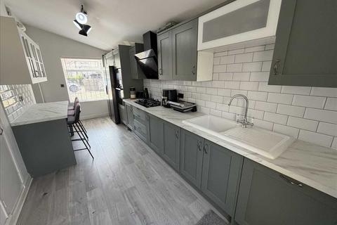 3 bedroom semi-detached house for sale, Douglas Lane, Wraysbury