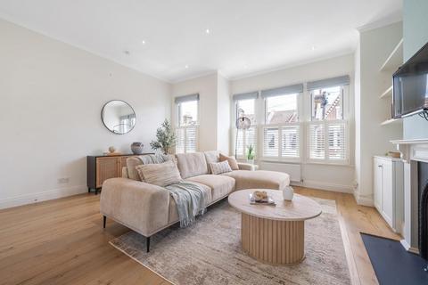 3 bedroom flat for sale, Helix Road, SW2