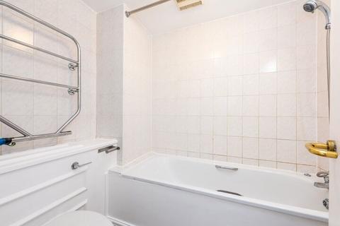 Studio for sale, Chelsea Cloisters, Sloane Avenue, SW3