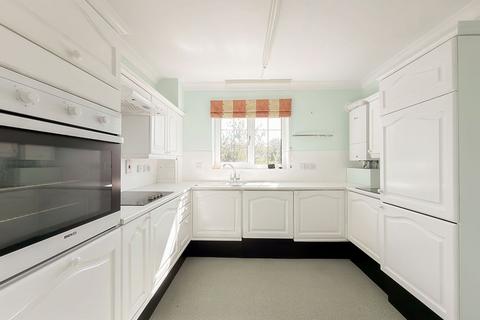 2 bedroom flat for sale, The Street, Rustington, BN16