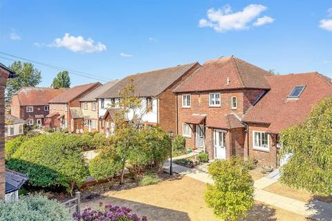 2 bedroom flat for sale, The Street, Rustington, BN16