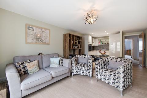 2 bedroom flat for sale, 1/12 Cables Wynd, Leith, Edinburgh, EH6
