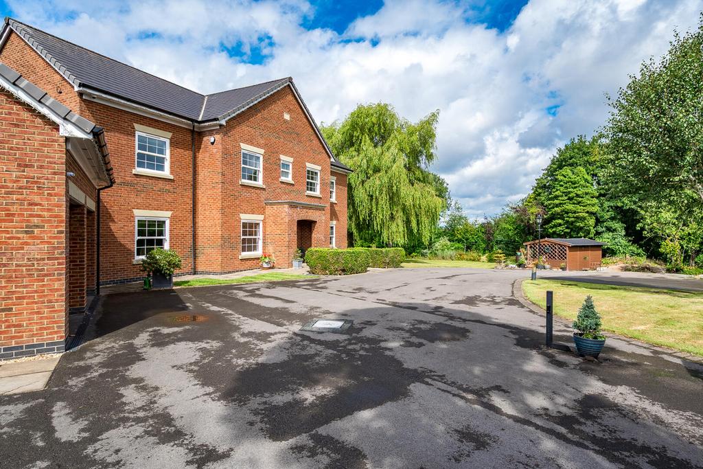 House in Manchester - View 2