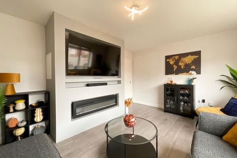 2 bedroom semi-detached house for sale, Newland Avenue, Stafford, ST16
